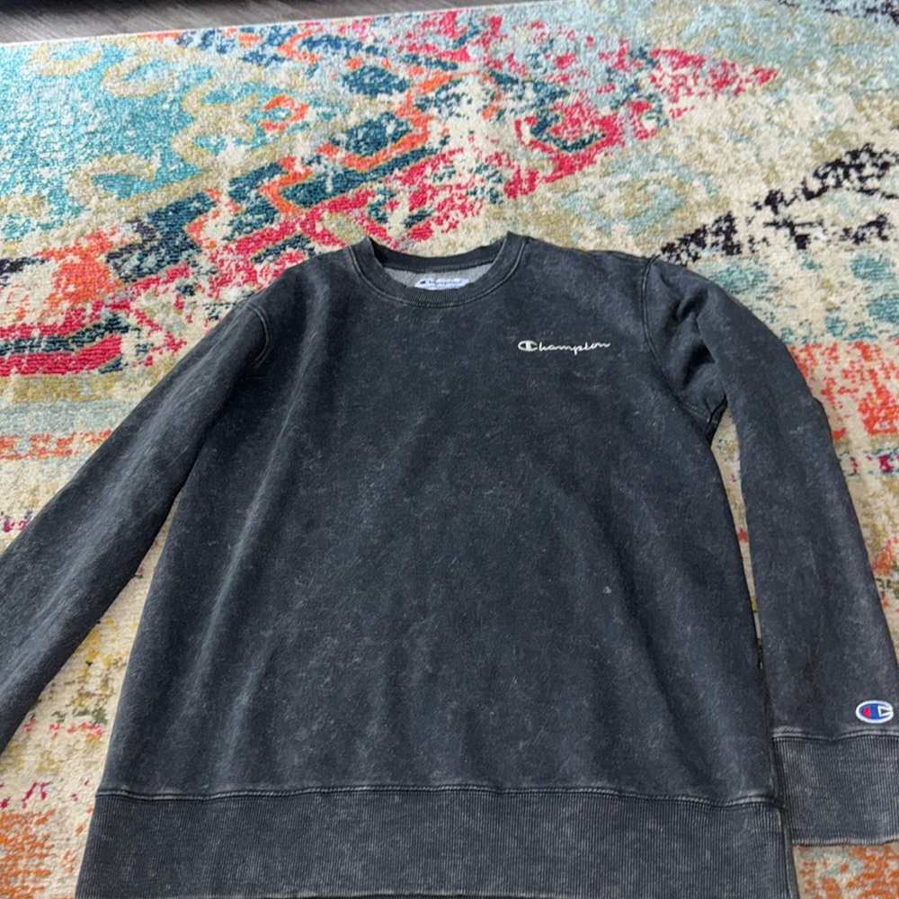 Distressed Champions crewneck sweatshirt. Size small.